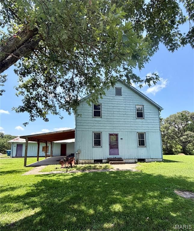 407 S Mulberry Street, Highland, IL 62249