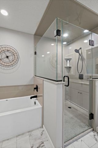 337 Willoughby Way W, Minnetonka, MN 55305