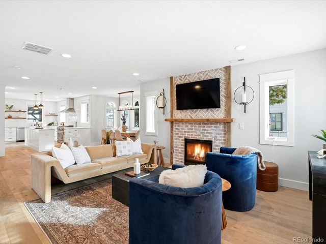 440 S Gilpin Street, Denver, CO 80209