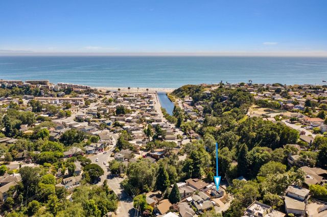 146 Aptos School Road, Aptos, CA 95003
