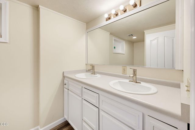2252 Fowler Lane, Medford, OR 97502