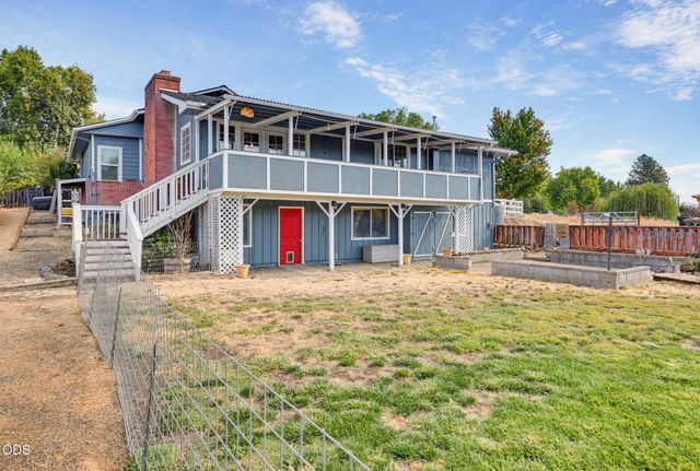 2252 Fowler Lane, Medford, OR 97502