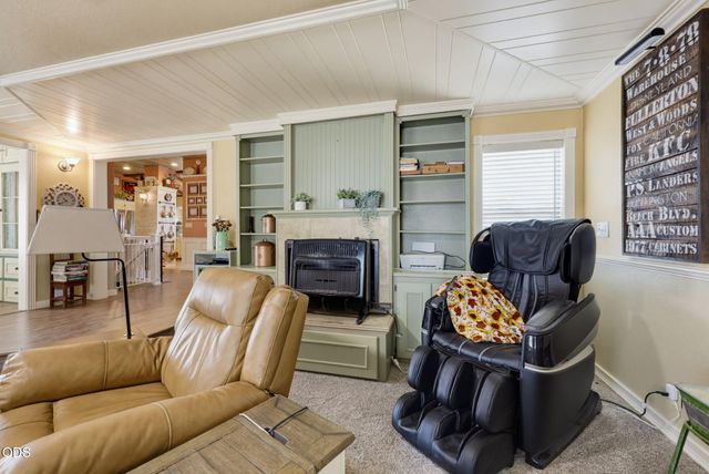 2252 Fowler Lane, Medford, OR 97502