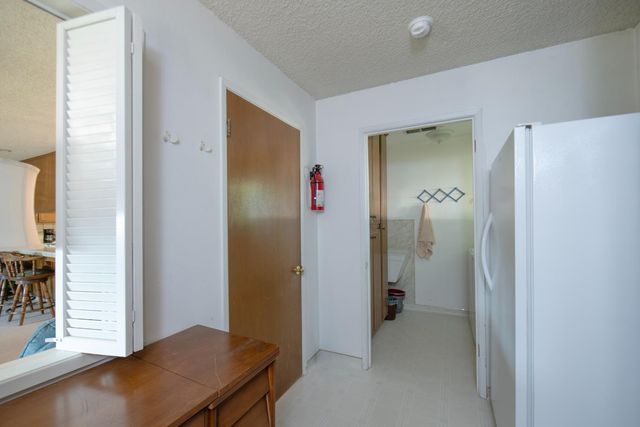 8294 E Hedges Avenue, Fresno, CA 93737