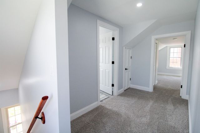 128 S WAVERLEY ST, Staunton, VA 24401