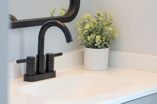 128 S WAVERLEY ST, Staunton, VA 24401