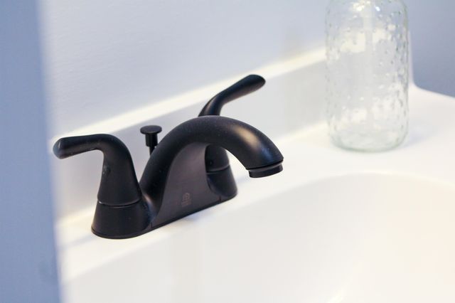 128 S WAVERLEY ST, Staunton, VA 24401