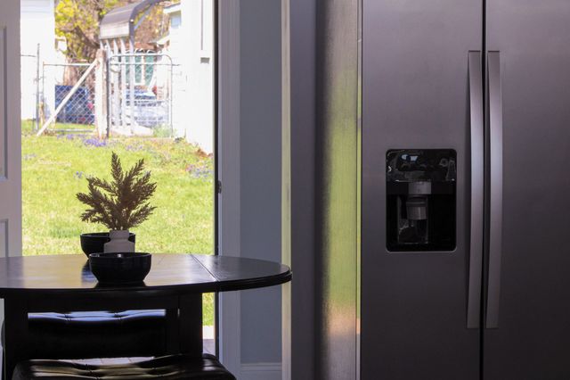 128 S WAVERLEY ST, Staunton, VA 24401