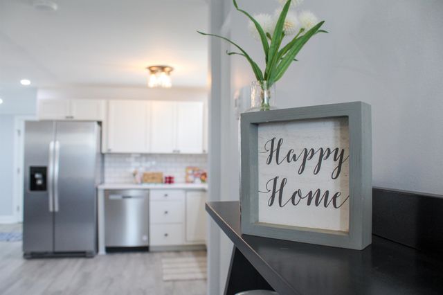 128 S WAVERLEY ST, Staunton, VA 24401