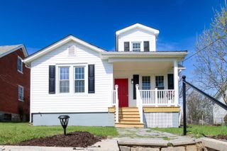 128 S WAVERLEY ST, Staunton, VA 24401