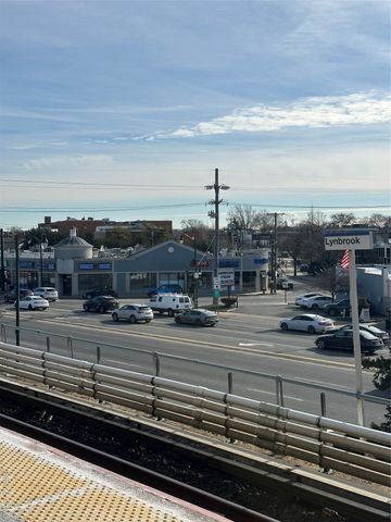 110 Evergreen Avenue 1st Floor, Lynbrook, NY 11563
