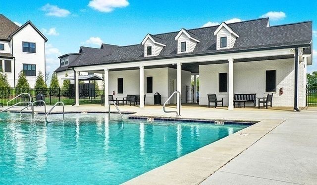 5955 Hunt Valley Drive, Spring Hill, TN 37174