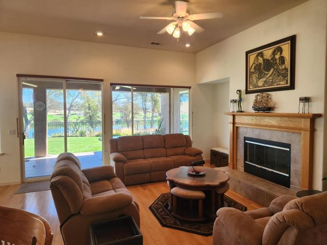 288 Mitchell Lake, Copperopolis, CA 95228