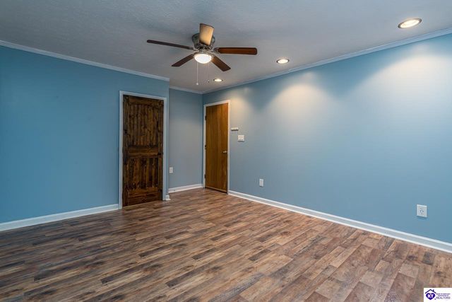 301 Redmar Boulevard, Radcliff, KY 40160