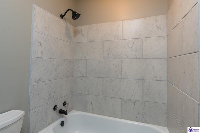 301 Redmar Boulevard, Radcliff, KY 40160