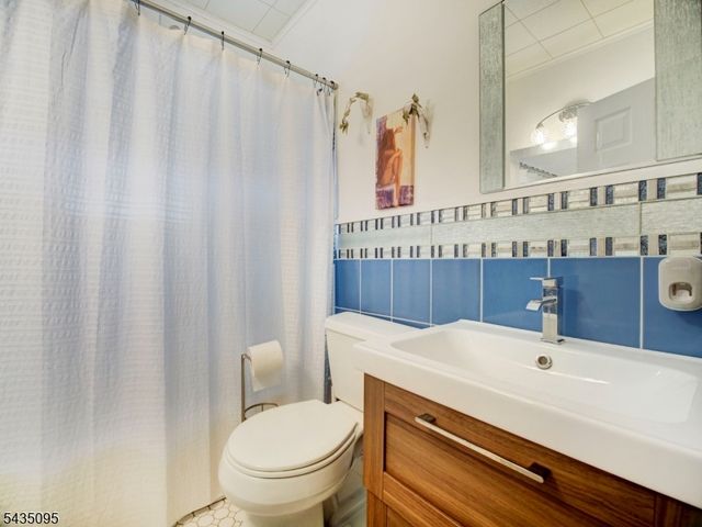 1507 Hiawatha Ave, Hillside Twp., NJ 07205