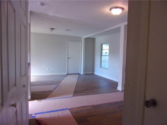 122 Green Trail Dr, Corpus Christi, TX 78405
