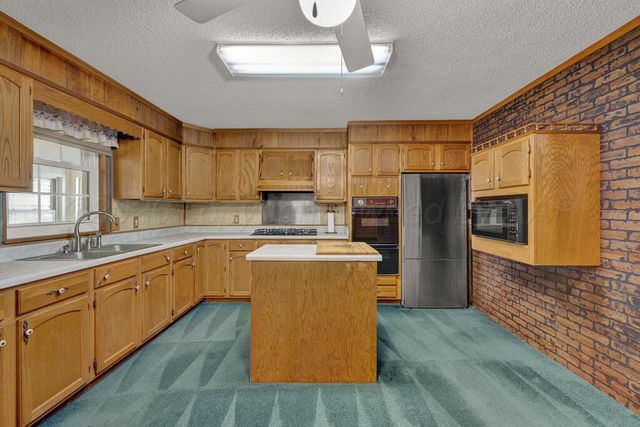 5025 S CROCKETT Street, Amarillo, TX 79110