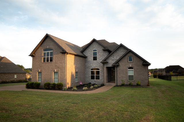 792 Stonebrook Ln, Lebanon, TN 37087