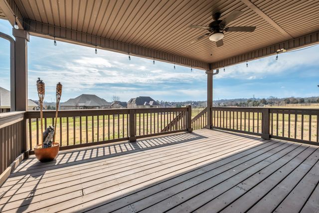 792 Stonebrook Ln, Lebanon, TN 37087