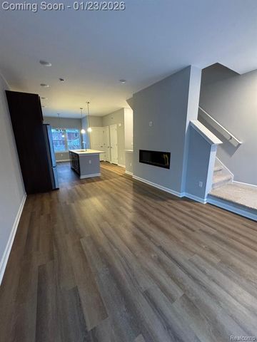 23616 Parkview Lane 27, Farmington, MI 48336