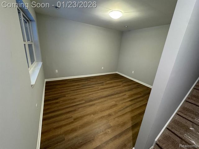 23616 Parkview Lane 27, Farmington, MI 48336