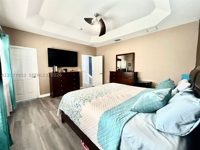 912 NE 35th Ave, Homestead, FL 33033