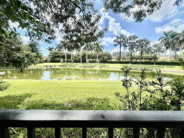 912 NE 35th Ave, Homestead, FL 33033
