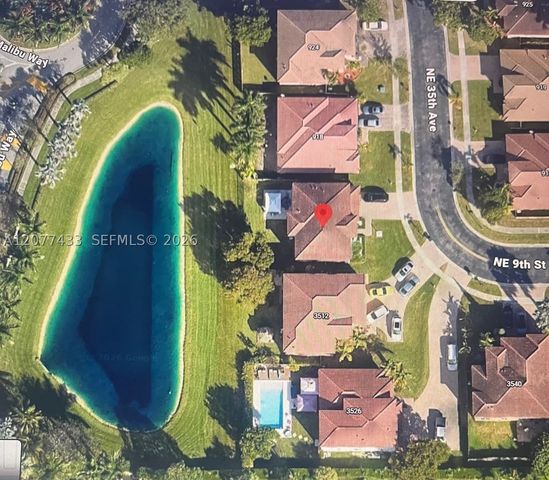912 NE 35th Ave, Homestead, FL 33033