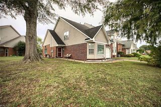 126 Westview DR, Hampton, VA 23666