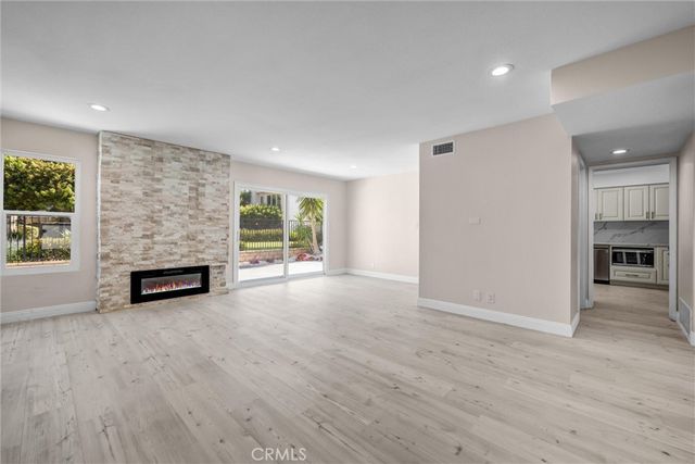 12 Foxglove, Irvine, CA 92612