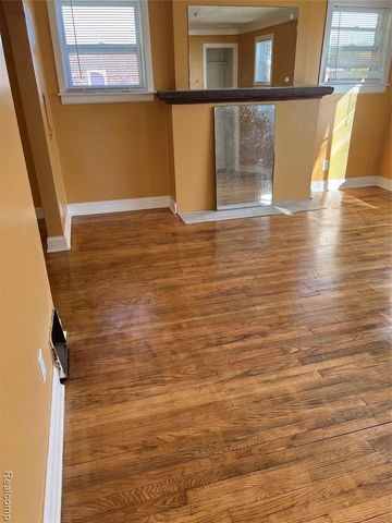 15231 Evanston Street, Detroit, MI 48224