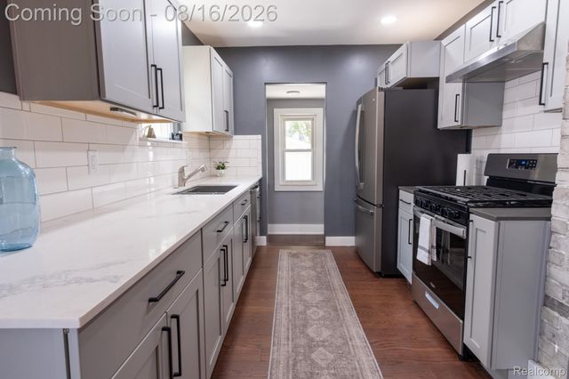 3309 Cummings Avenue, Berkley, MI 48072
