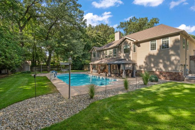 5032 W Concord Drive, La Porte, IN 46350