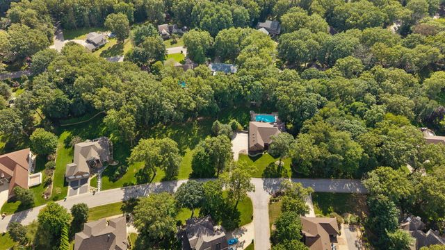 5032 W Concord Drive, La Porte, IN 46350