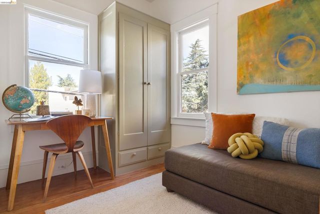 248 Mather St, Oakland, CA 94611