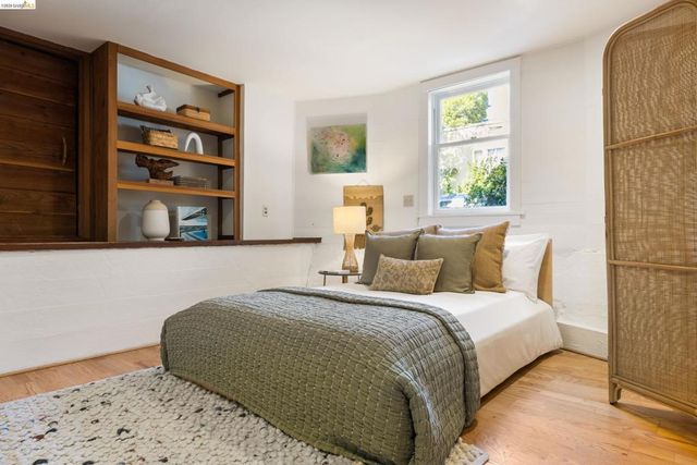 248 Mather St, Oakland, CA 94611