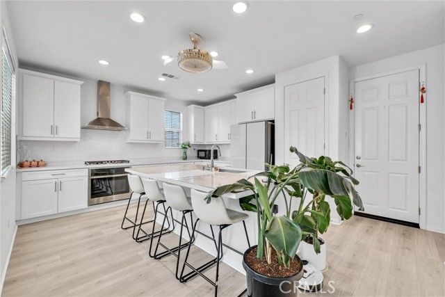 14964 cavetto Lane, Fontana, CA 92336