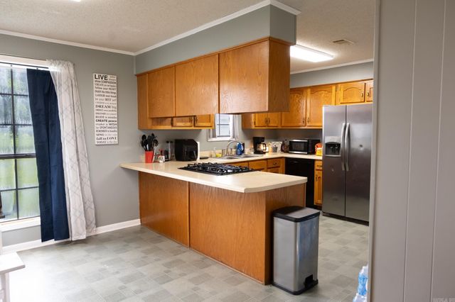 706 us 412 Highway, Walnut Ridge, AR 72476