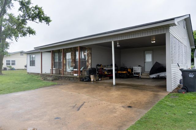 706 us 412 Highway, Walnut Ridge, AR 72476