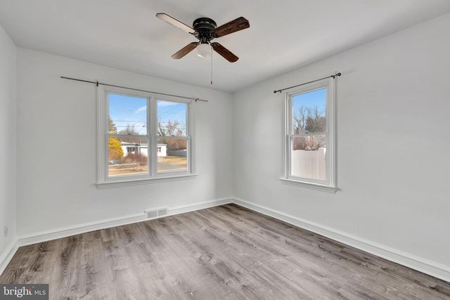 244 W CHAMPLAIN AVE, Wilmington, DE 19804