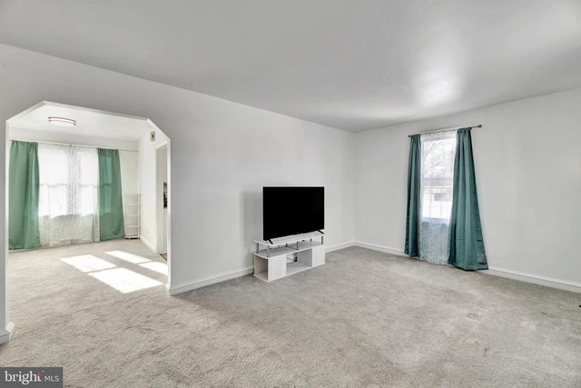 244 W CHAMPLAIN AVE, Wilmington, DE 19804