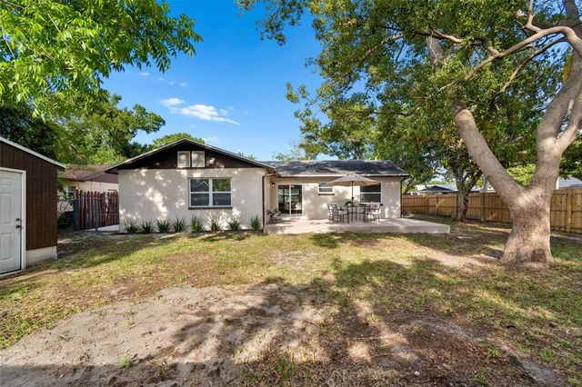 2804 FULTON STREET SW, Largo, FL 33774