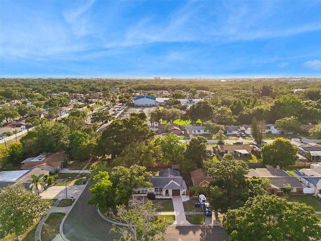 2804 FULTON STREET SW, Largo, FL 33774