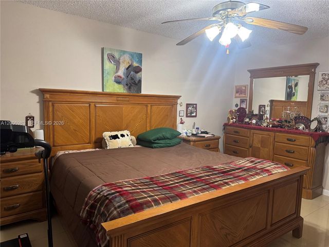 471 NE 210th Circle Terrace 103, Miami, FL 33179