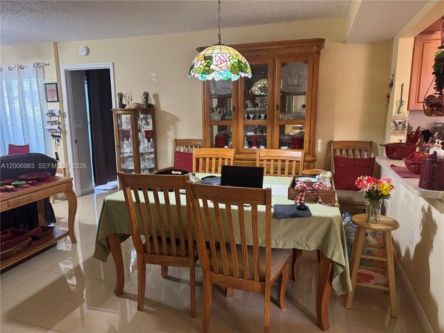 471 NE 210th Circle Terrace 103, Miami, FL 33179