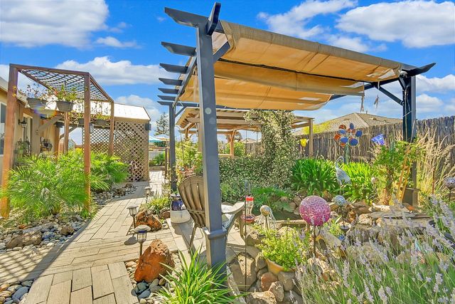 2469 Aberdeen Ct, Marysville, CA 95901