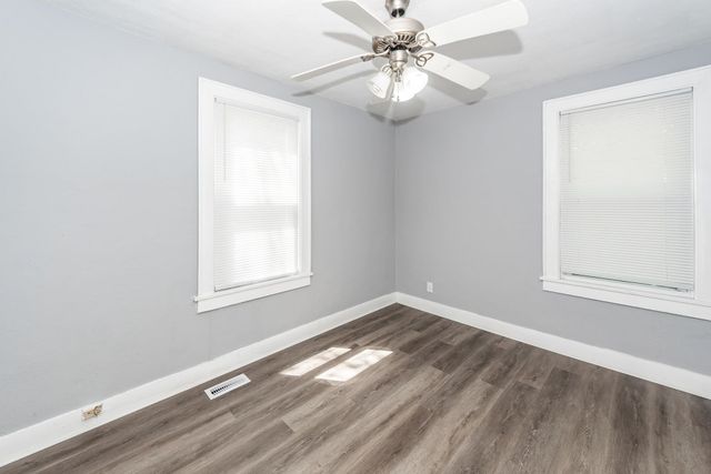 2620 Woodlawn Avenue, North Charleston, SC 29405