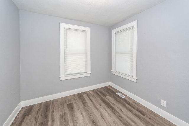 2620 Woodlawn Avenue, North Charleston, SC 29405