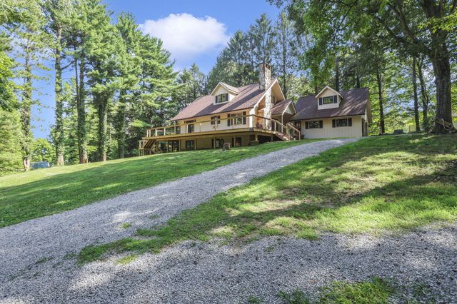 406 Crabapple Drive, Howard, OH 43028
